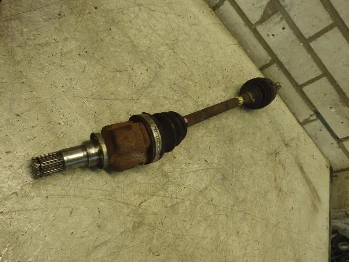 Front drive shaft, left Peugeot 107