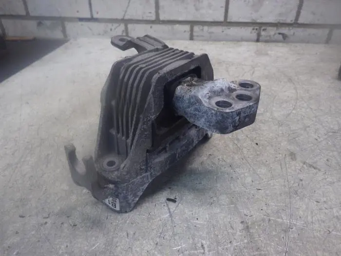 Engine mount Opel Astra J 10-