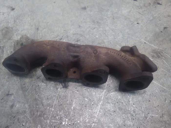 Exhaust manifold Opel Movano