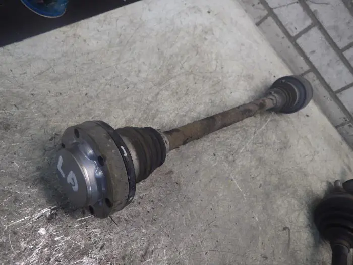 Drive shaft, rear left Volkswagen Touareg