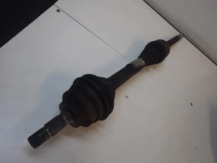 Front drive shaft, right Peugeot 307