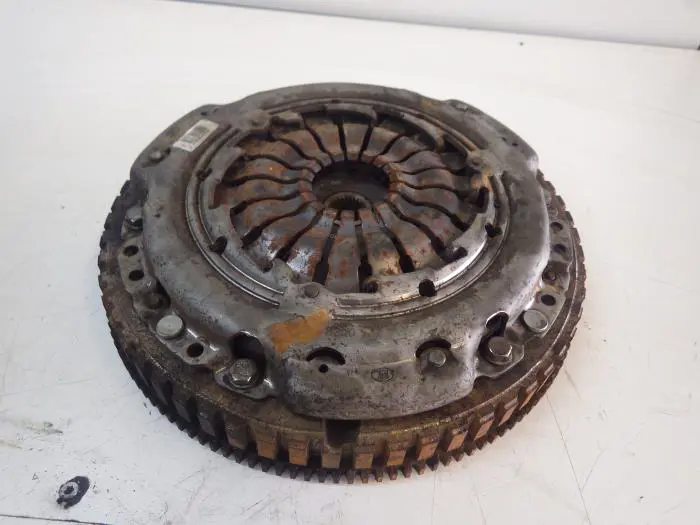 Flywheel Renault Clio