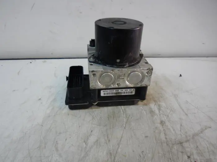 ABS pump Volkswagen Polo 01-