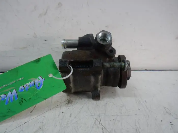 Power steering pump Volkswagen Bora