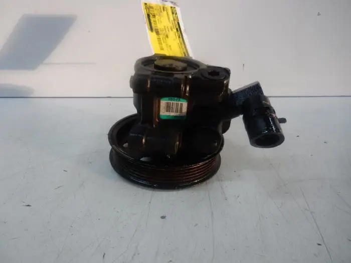 Power steering pump Ford Focus