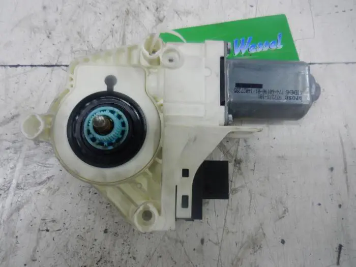 Door window motor Audi A6