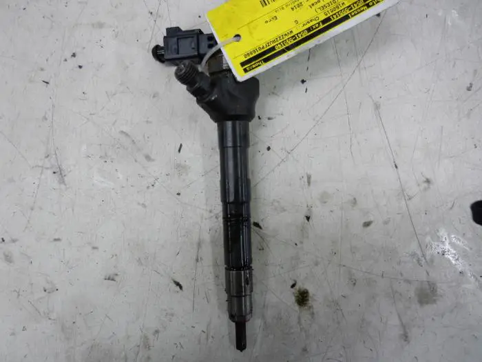 Injector (diesel) Volkswagen Golf