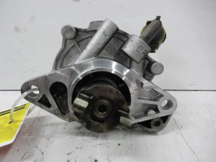 Vacuum pump (diesel) Opel Corsa