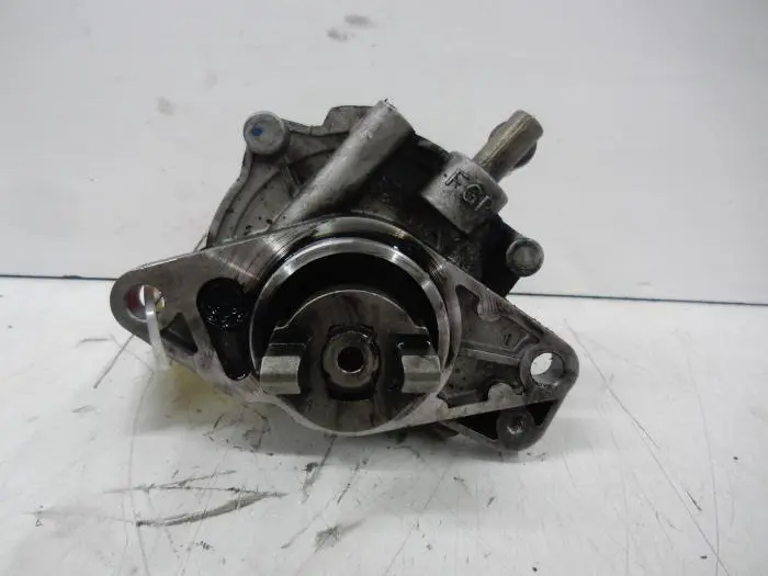 Vacuum pump (diesel) Opel Corsa