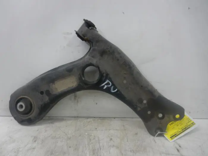 Front wishbone, right Skoda Fabia