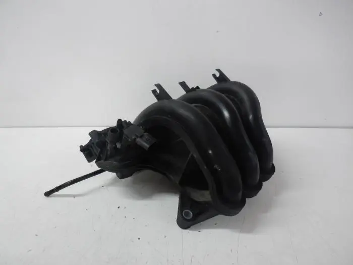 Intake manifold Volkswagen Polo 01-