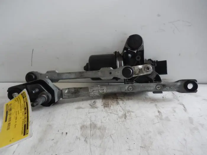 Front wiper motor Peugeot 107