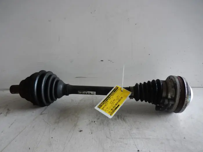 Front drive shaft, left Volkswagen Golf