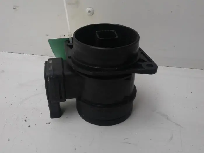 Airflow meter Volkswagen Passat