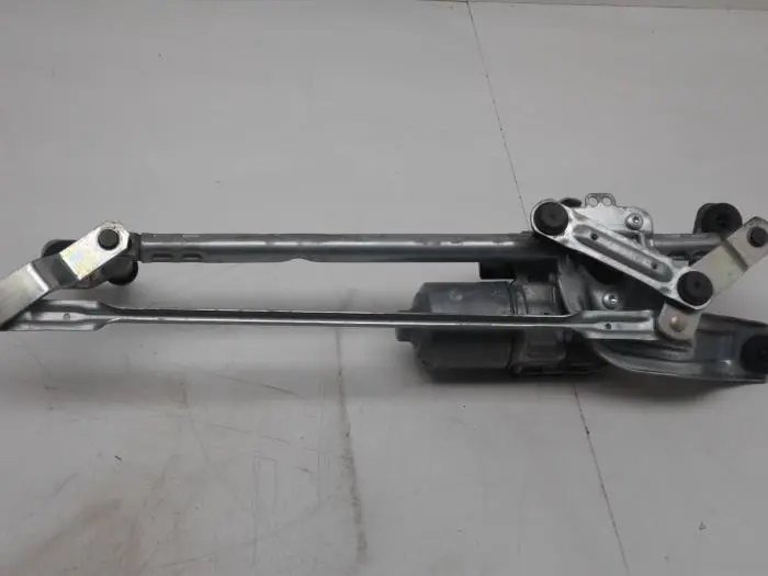 Front wiper motor Volkswagen Golf