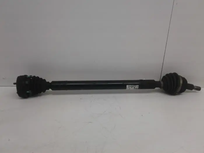 Front drive shaft, right Volkswagen Golf 97-