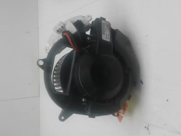 Heating and ventilation fan motor Mercedes GLE-Klasse