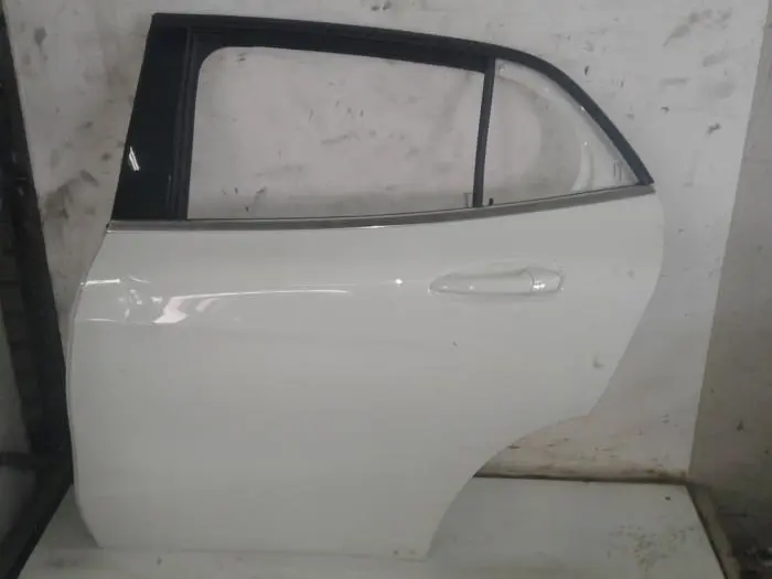 Rear door 4-door, left Mercedes CLA